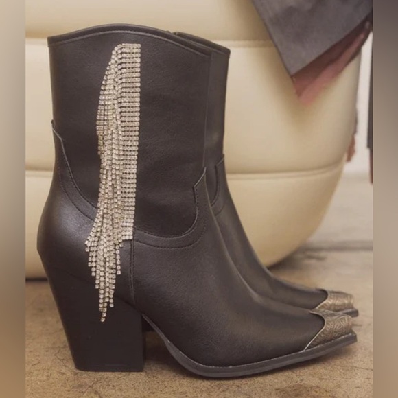 The Kai Rhinestone Fringe Etched Toe Cap Western Cowgirl Booties Boots Black - Picture 7 of 8